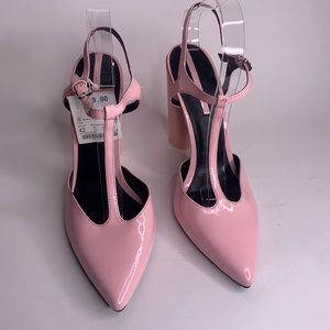 ZARA WOMAN PINK T-STRAP ROUND CYLINDER HEEL